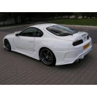 [Hátsó széles ívek Toyota Supra mk IV]