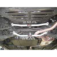 [Hyundai i30 07-12 UltraRacing 2-point rear lower Tiebar 676]