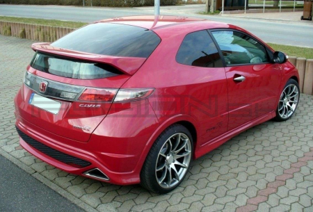 [Obr.: 10/48/34/5-zadny-spoiler-honda-civic-viii-hb-typ-r-vzhlad-bez-zakladneho-nateru-1696452578.jpg]