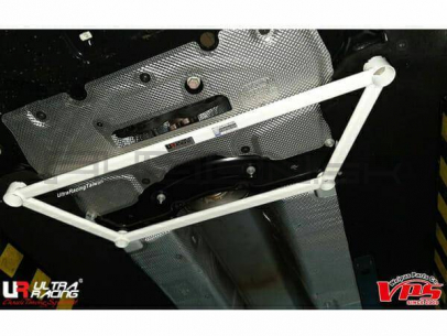 [Obr.: 10/55/08/9-ford-focus-mk4-1.5t-l3-2wd-hb-18-ultraracing-4-point-front-lower-brace-1696468277.jpg]