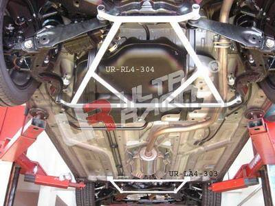 [Obr.: 10/55/37/7-honda-stream-07-ultraracing-4-point-front-h-brace-1696468650.jpg]