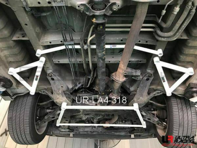 [Obr.: 10/55/43/8-hyundai-trajet-2.0-2wd-99-08-ultraracing-4-point-front-lower-brace-1696468744.jpg]