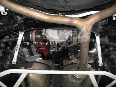 [Obr.: 10/55/54/7-lexus-is250-350-gs300-gs350-ultra-r-2x-2point-rear-bars-631-1696468924.jpg]