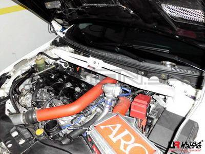 [Obr.: 10/55/73/3-mitsubishi-evo-x-ultraracing-3-point-front-strutbar-1426-1696469234.jpg]