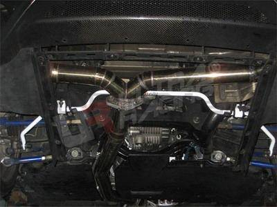 [Obr.: 10/55/84/4-nissan-skyline-gtr-r35-ultraracing-rear-sway-bar-18mm-1696469419.jpg]