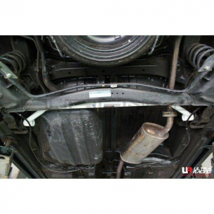 [Obr.: 10/55/87/3-perodua-alza-m500-1.5-2wd-09-ultraracing-2-point-rear-lower-bar-1696469495.jpg]