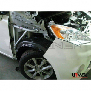 [Obr.: 10/55/87/4-perodua-alza-m500-1.5-2wd-09-ultraracing-3-point-fender-brackets-1696469496.jpg]