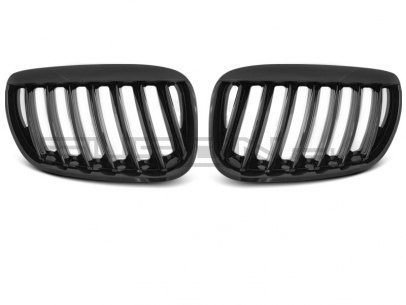 [Obr.: 10/62/02/6-grille-glossy-black-pre-bmw-x5-e53-04-06-1699278541.jpg]