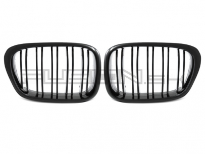 [Obr.: 10/62/21/2-grille-sport-glossy-black-pre-bmw-e39-95-03-1699278567.jpg]