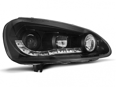 [Obr.: 10/63/14/4-predne-svetlomety-daylight-black-pre-vw-golf-5-1699280006.jpg]