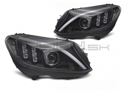 [Obr.: 10/82/88/6-svetlomety-tube-led-cierna-pre-mercedes-w205-14-18-1707068093.jpg]